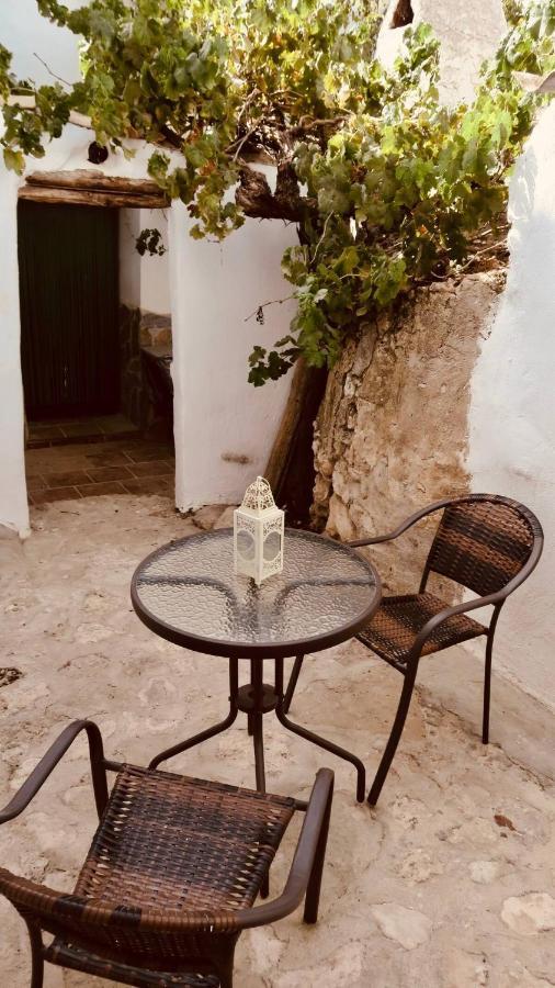 Cortijo Paraiso Charcon Higuera Exterior photo